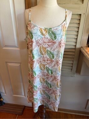 Sleeveless White Midi Slip Dress with Multicolor Leaf Print